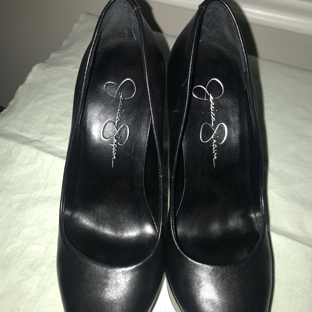 JS Waleo black platform